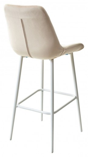 Барный стул ХОФМАН, цвет H-06 Бежевый, велюр / белый каркас М-City в Качканаре - kachkanar.mebel-74.com | фото